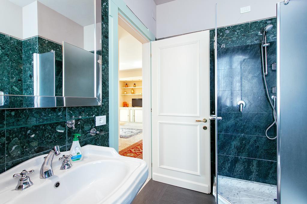 Deluxe Apartments Lagoon View Velence Kültér fotó