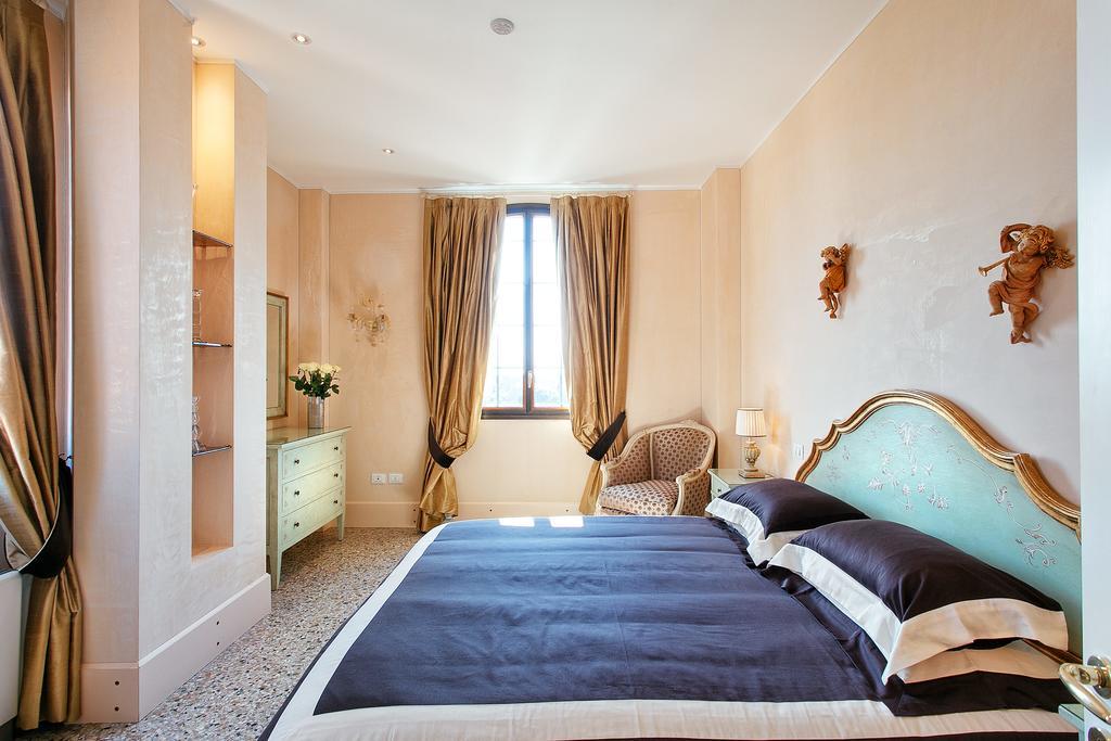 Deluxe Apartments Lagoon View Velence Kültér fotó