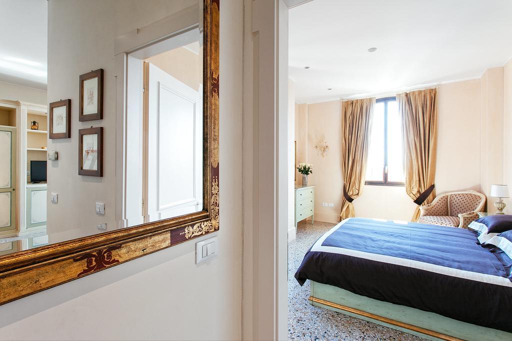 Deluxe Apartments Lagoon View Velence Kültér fotó